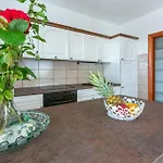 Antula Apartamento Banjol