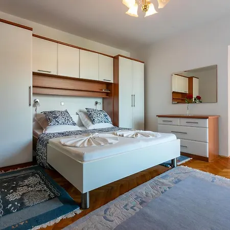 Апартаменты Antula