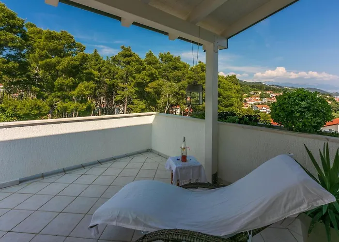 Antula Apartman Banjol
