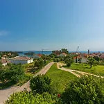 Antula Apartment Banjol