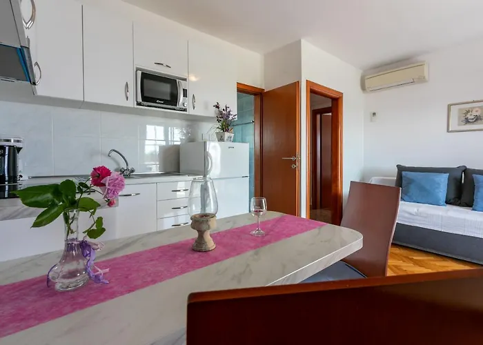 דירה Antula Banjol